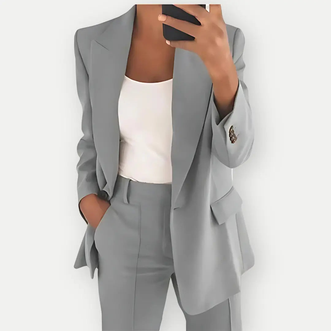 Elegant Women's Suit Set
