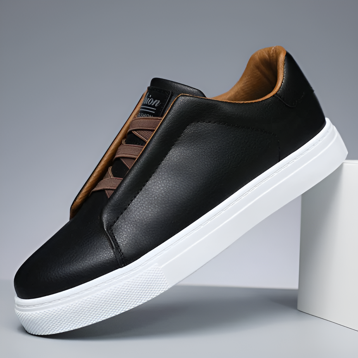 Timeless Leather Men's Sneakers